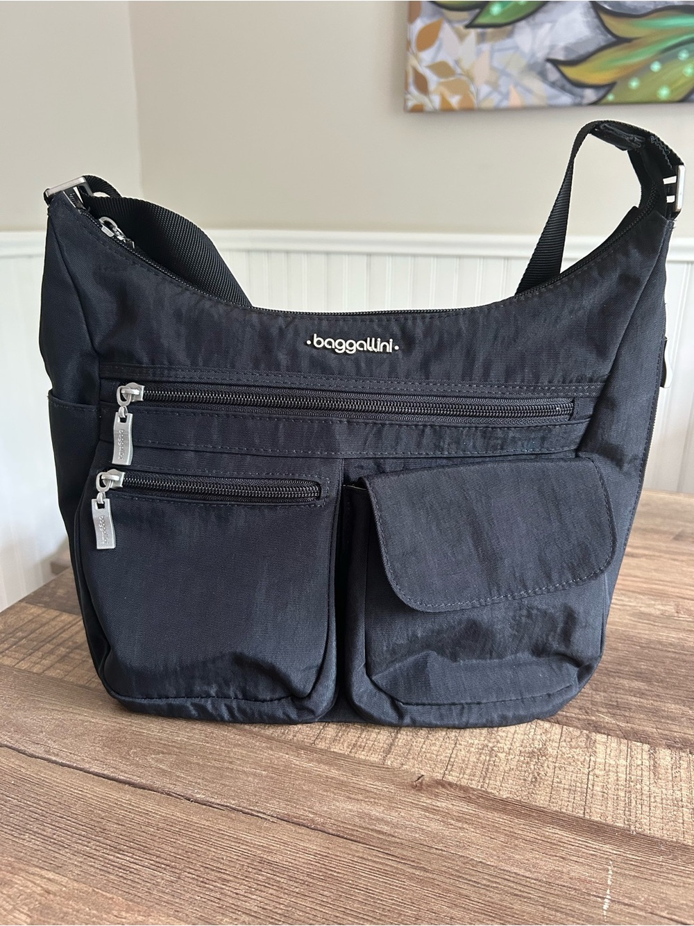 Baggallini Modern Everywhere Crossbody Bag - Black Excellent Condition